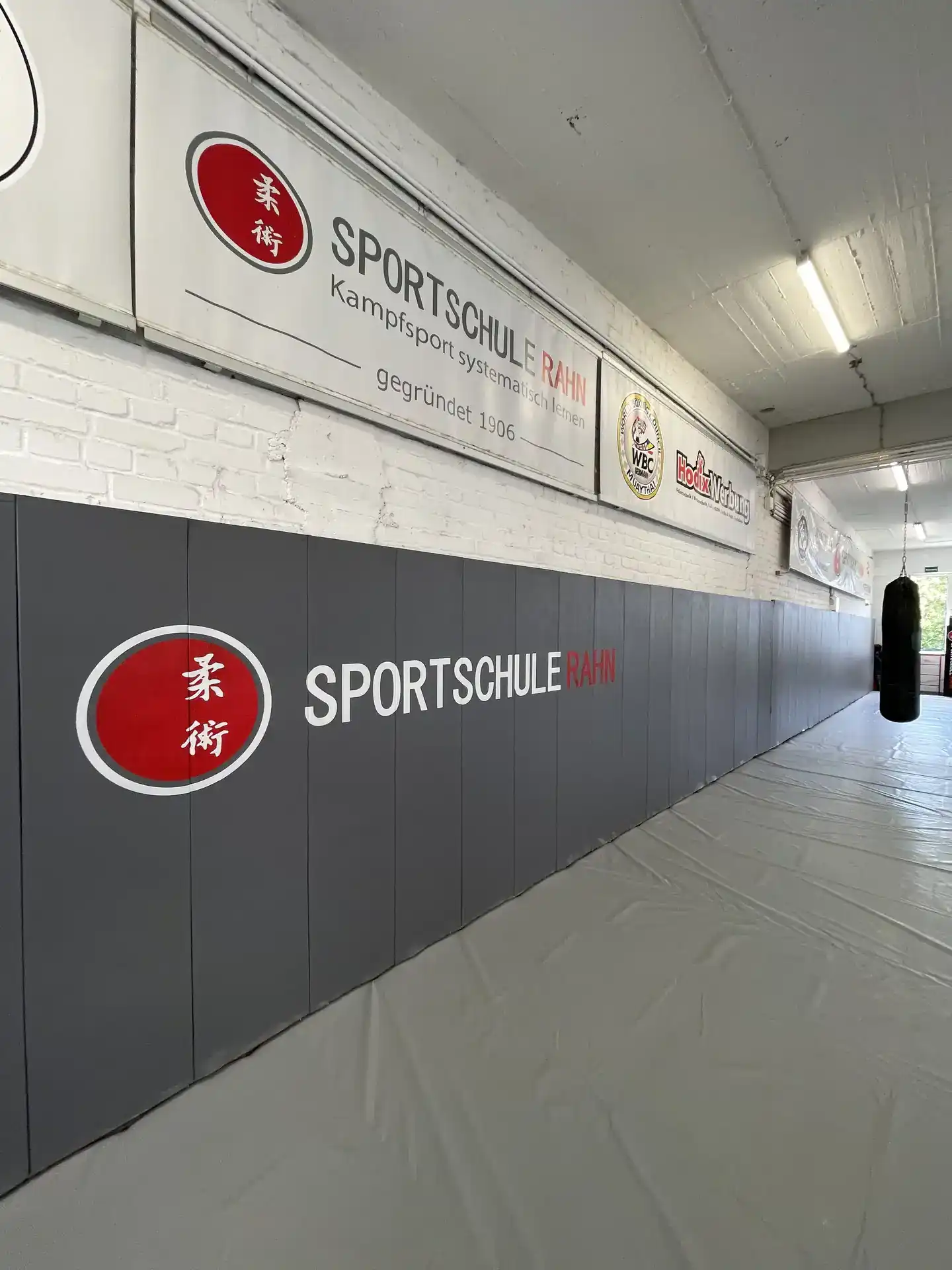 Sportschule Rahn Hallenfläche 1 - Räumlichkeit 4